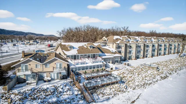 $437,000 | 1702 North Lakeshore Drive, Unit 3, Lake City, MN 55041