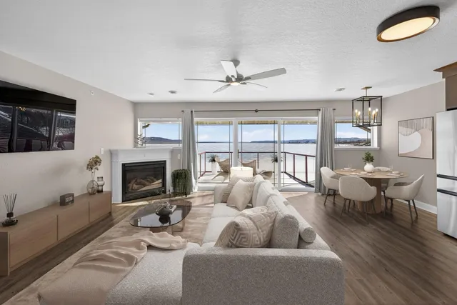$437,000 | 1702 North Lakeshore Drive, Unit 3, Lake City, MN 55041