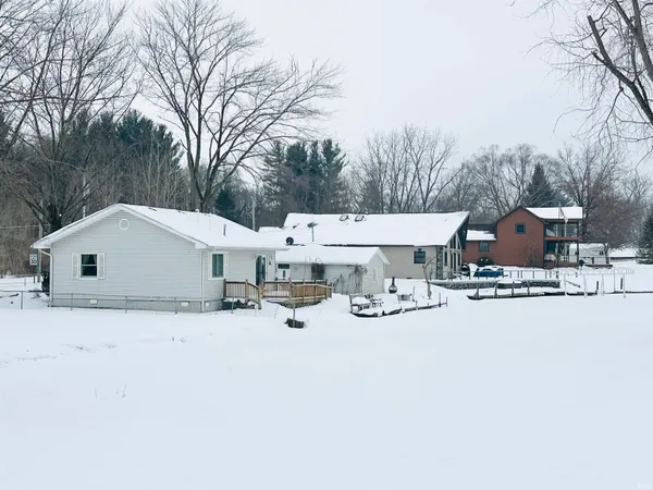 $215,000 | 20720 South Lake Drive, Walkerton, IN 46574