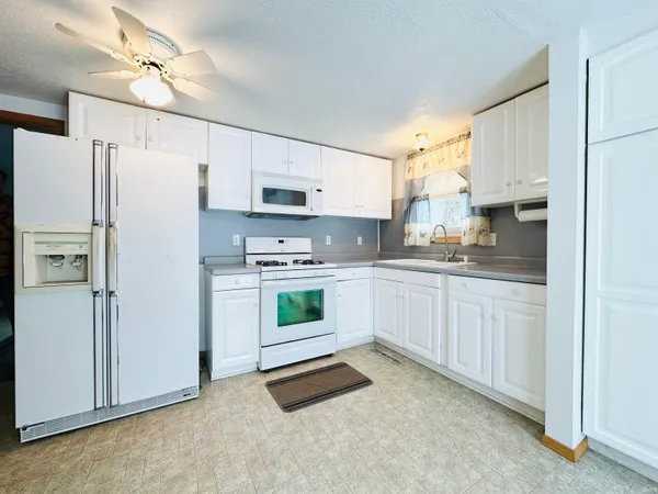 $215,000 | 20720 South Lake Drive, Walkerton, IN 46574