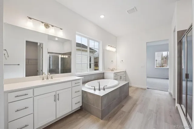 $934,950 | 3807 Emerald Shore Circle, Loveland, CO 80538