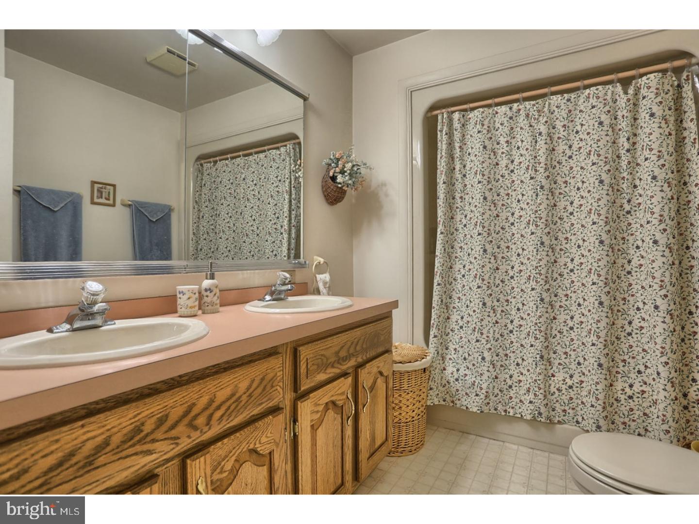216 Grande Valley Road Reading, PA 19606 - Photo 16 of 24 Master Bathroom