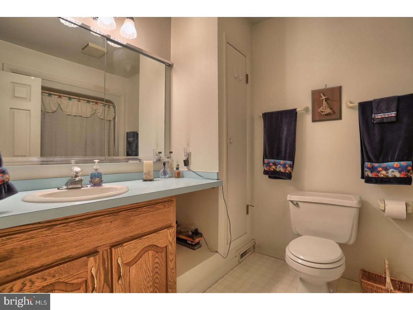216 Grande Valley Road Reading, PA 19606 - Photo 19 of 24 Bathroom