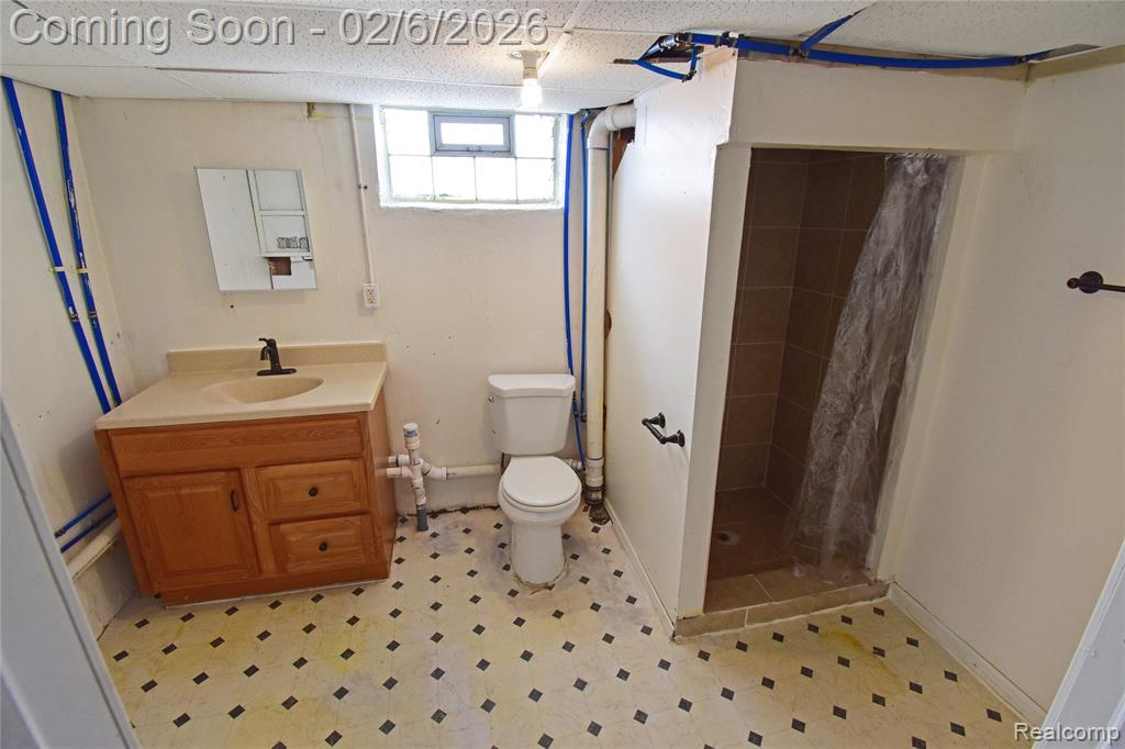 8305 Stephens Center Line, MI 48015 - Photo 20 of 23 Gallery Image 20
