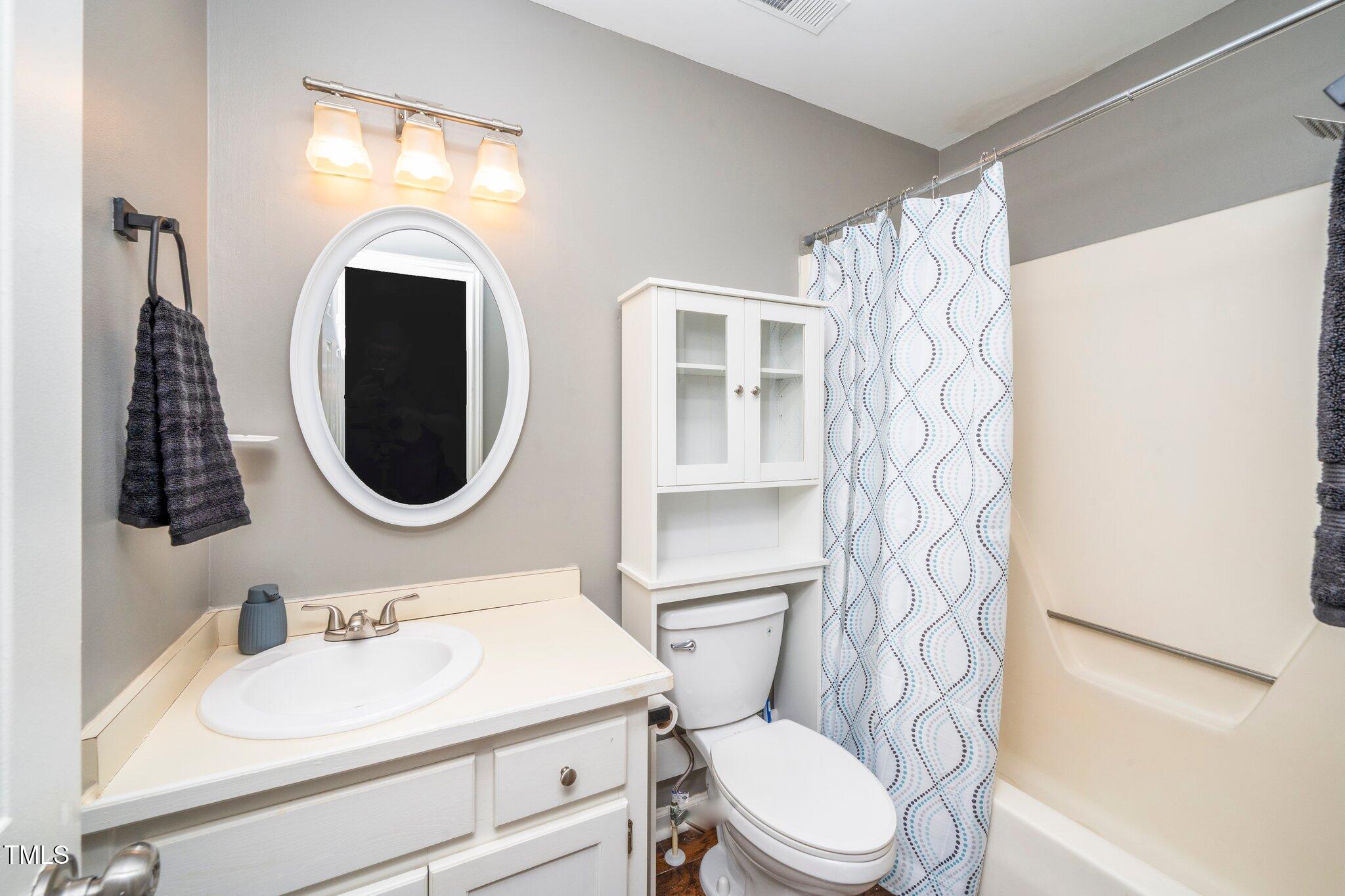 716 South Meadow Road Raleigh, NC 27603 - Photo 17 of 29 17-web-or-mls-716 South Meadow (16 of 29
