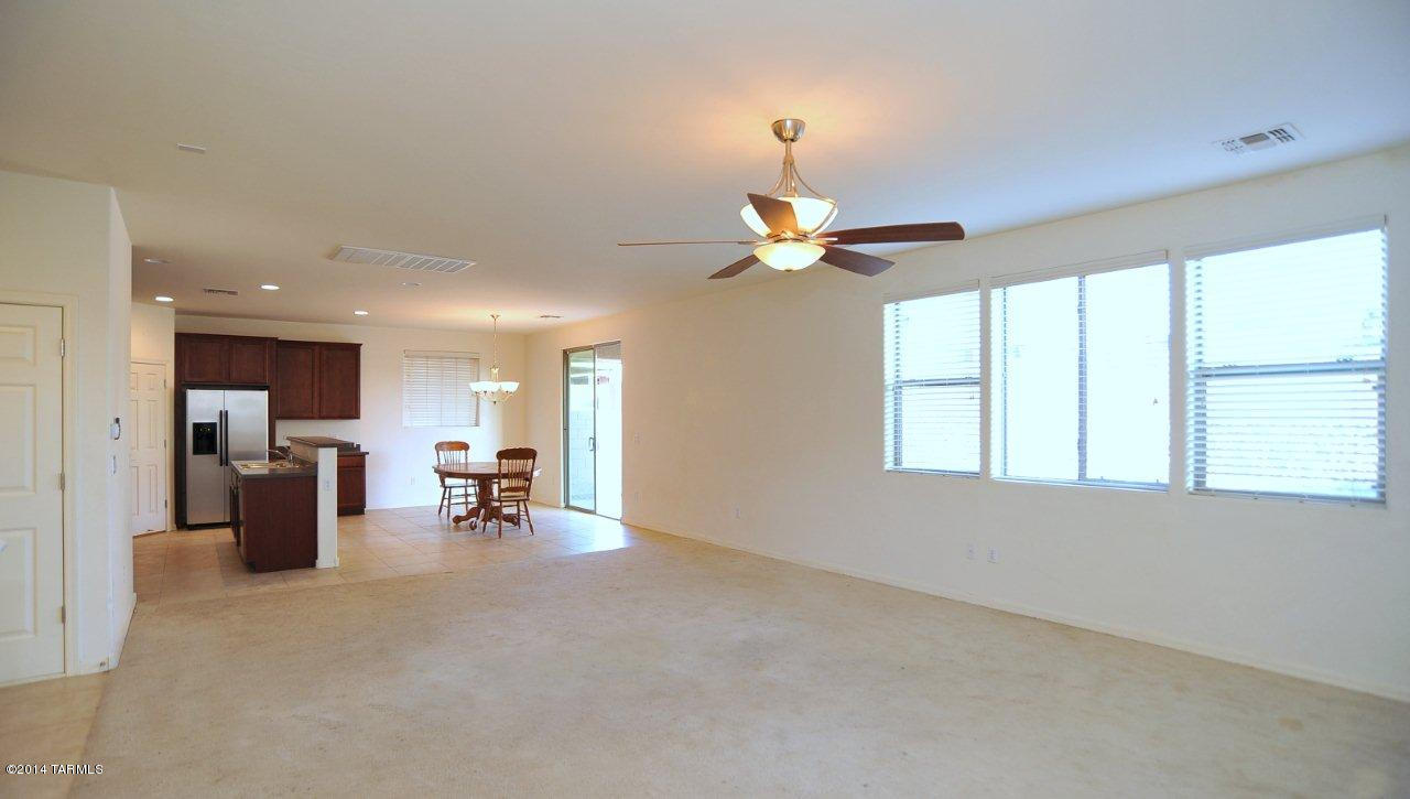 202 East Sycamore View Road Vail, AZ 85641 - Photo 16 of 48 Gallery Image 16