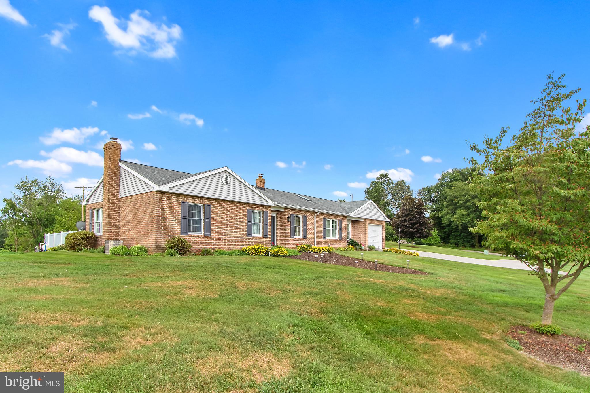 830 Horn Road Red Lion, PA 17356 - Photo 2 of 44 Gallery Image 2