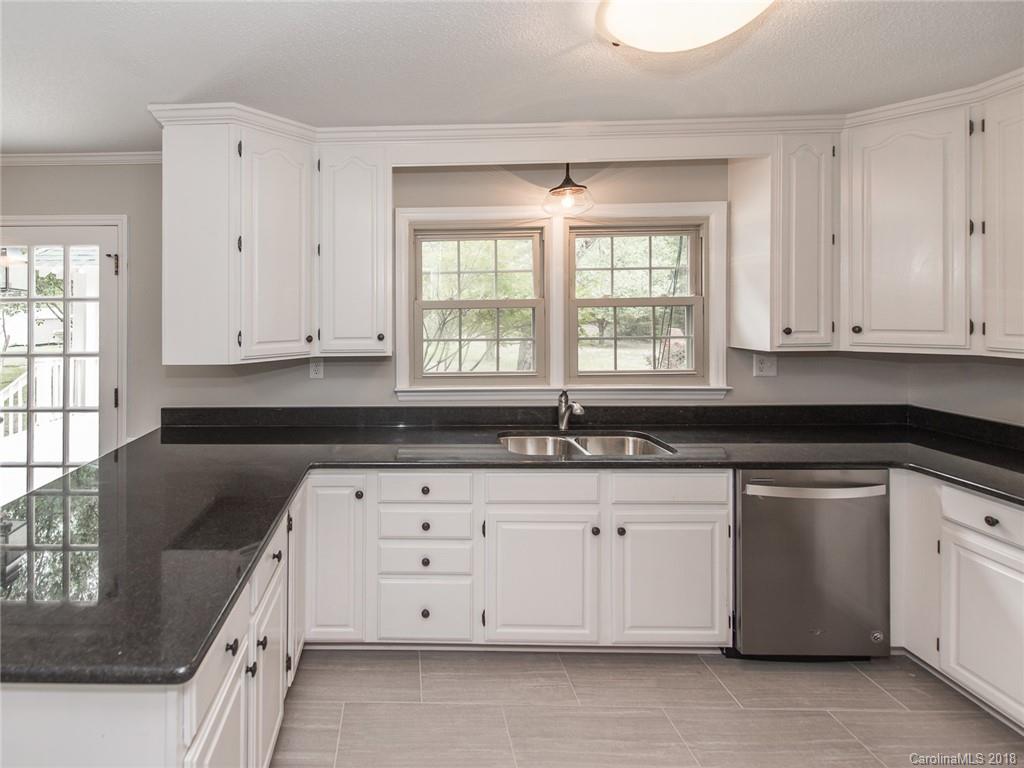 1774 Highway 55 Road Clover, SC 29710 - Photo 17 of 36 Gallery Image 17