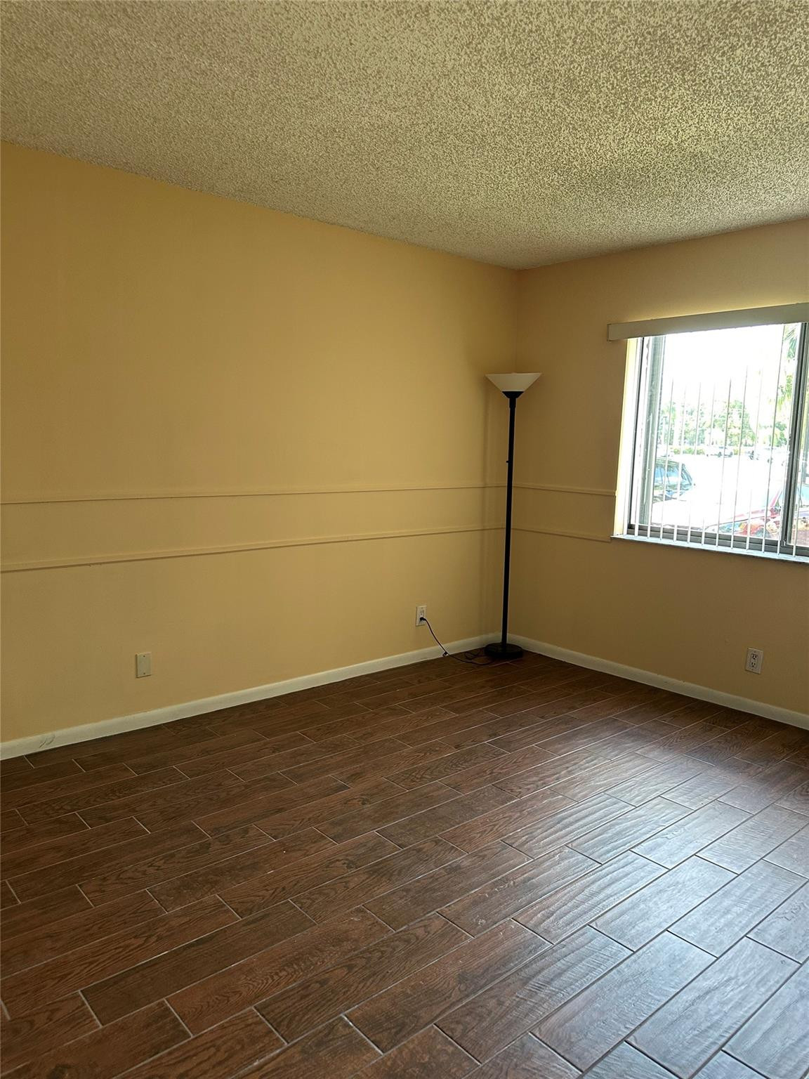 310 Racquet Club Road, Unit 103 Weston, FL 33326 - Photo 4 of 13 SECOND BEDROOM