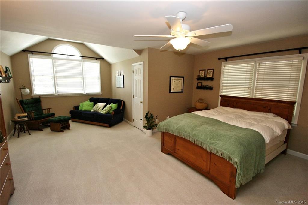 592 Cranborne Chase, Unit 16 Fort Mill, SC 29708 - Photo 18 of 24 Gallery Image 18