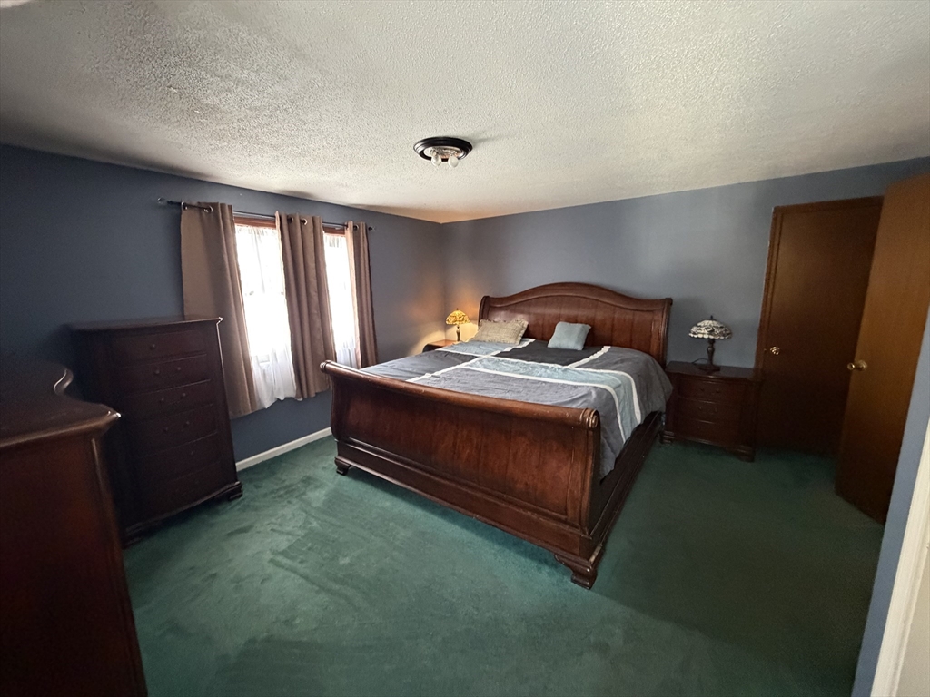 88 Country Road Agawam, MA 01001 - Photo 11 of 21