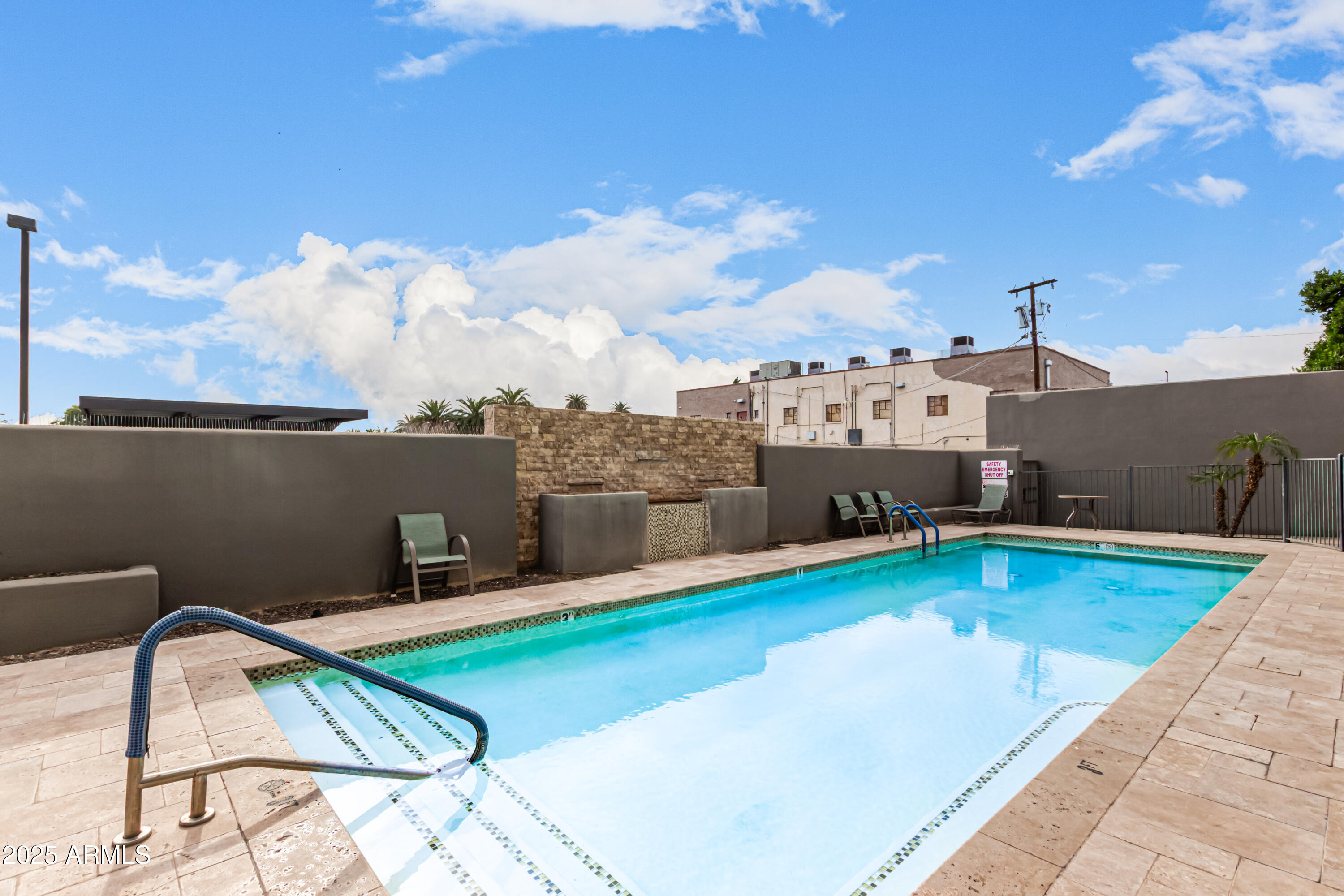 535 West Thomas Road, Unit 405 Phoenix, AZ 85013 - Photo 24 of 28 Community Pool