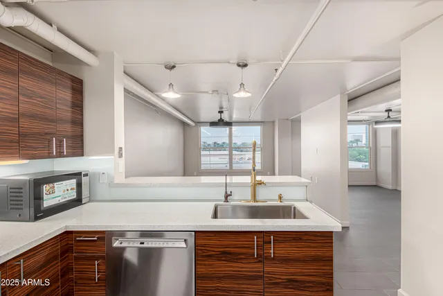 $1,500 | 535 West Thomas Road, Unit 405, Phoenix, AZ 85013