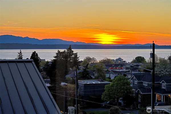 $1,625,000 | 750 Maple Street, Edmonds, WA 98020