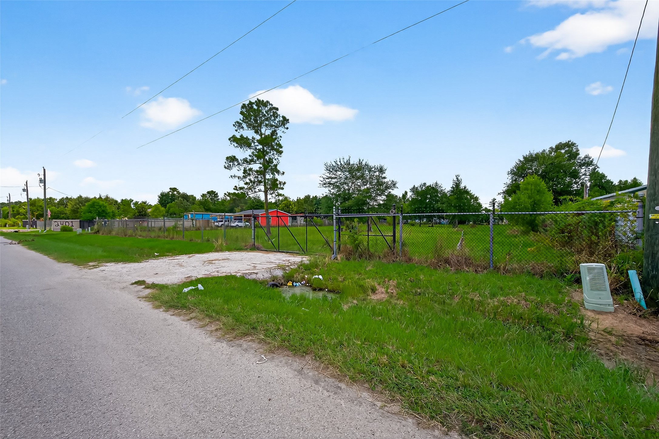 2425 County Road 3479 B Cleveland, TX 77327 - Photo 8 of 14