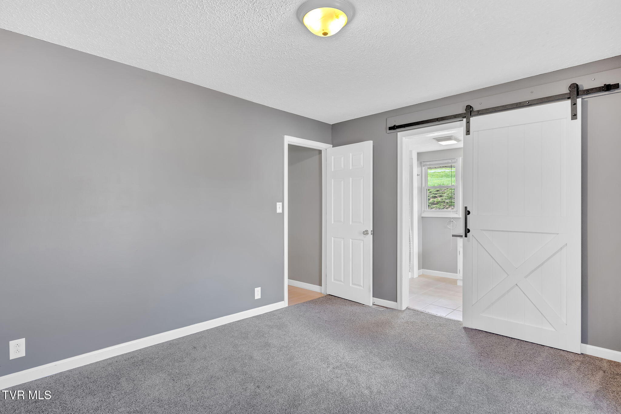3108 Long Hollow Road Kingsport, TN 37660 - Photo 24 of 32 24-web-or-mls-JH 20250408-082
