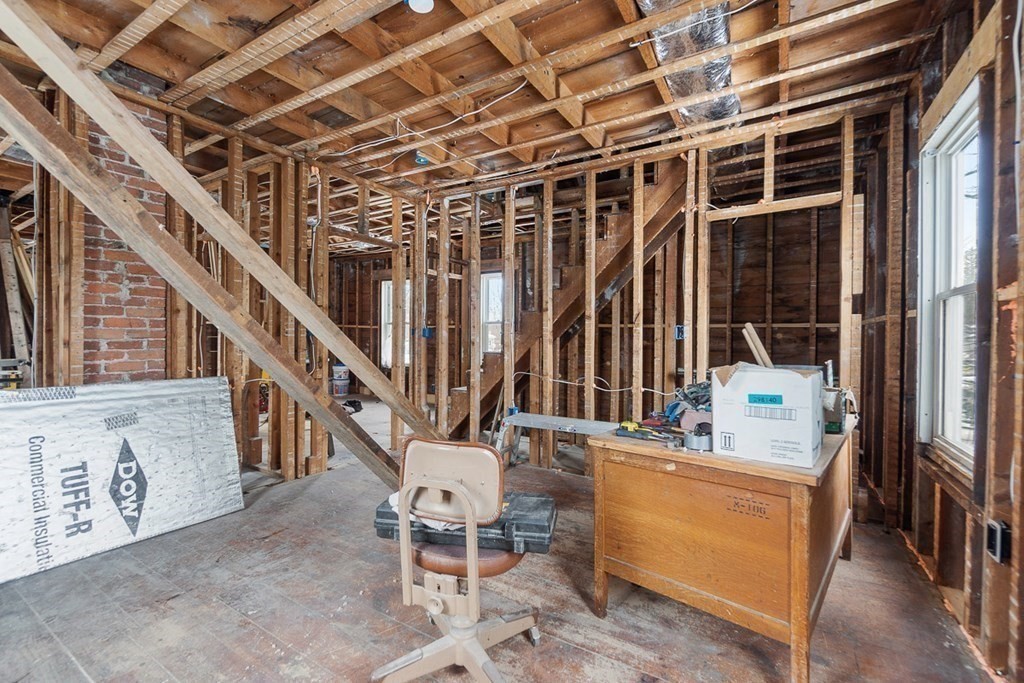 364 Water Street Clinton, MA 01510 - Photo 23 of 36 Gallery Image 23