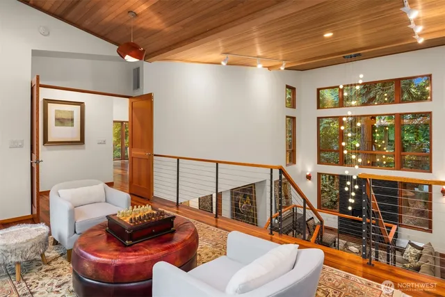 $4,600,000 | 12741 Northeast 39th Street, Bellevue, WA 98005