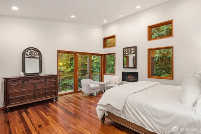 $4,600,000 | 12741 Northeast 39th Street, Bellevue, WA 98005