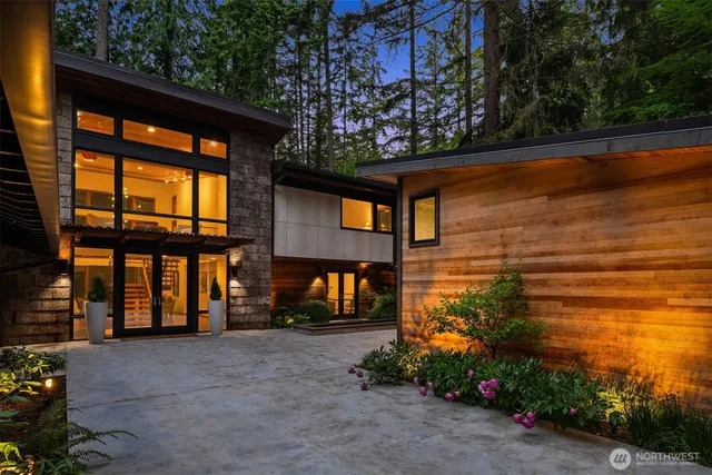 $4,600,000 | 12741 Northeast 39th Street, Bellevue, WA 98005