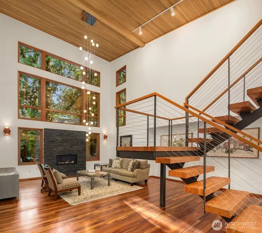 $4,600,000 | 12741 Northeast 39th Street, Bellevue, WA 98005