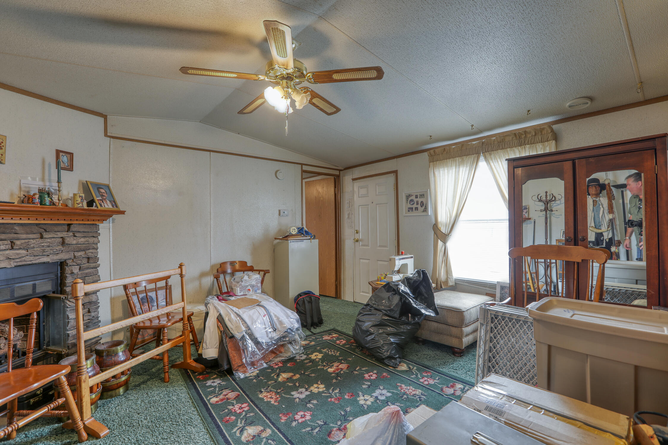 105 River Bridge Road Kingsport, TN 37663 - Photo 29 of 45 Givens. 105 River Bridge. Kpt MLSb (4 o