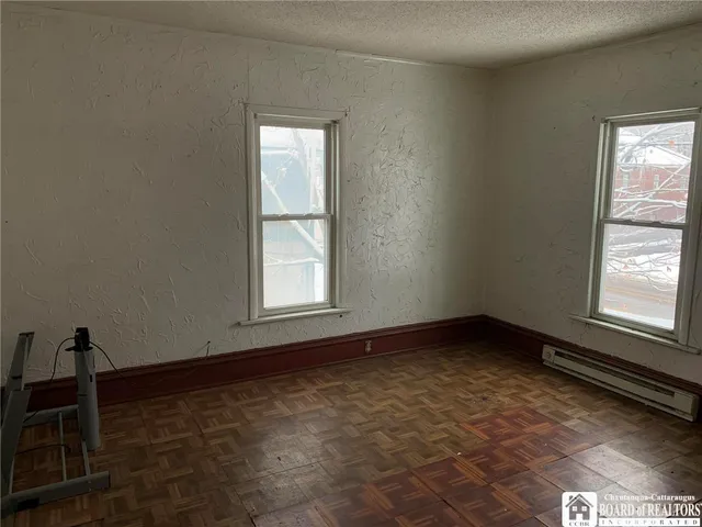 $64,998 | 311 West Main Street, Ellicott, NY 14733