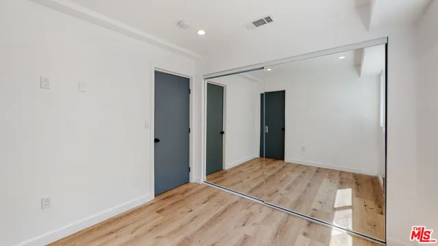 $4,028 | 2304 Hauser Boulevard, Unit 1/2, Los Angeles, CA 90016