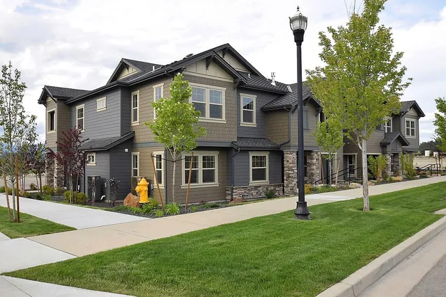 $374,900 | 24499 East Pinnacle Court, Unit D, Liberty Lake, WA 99019