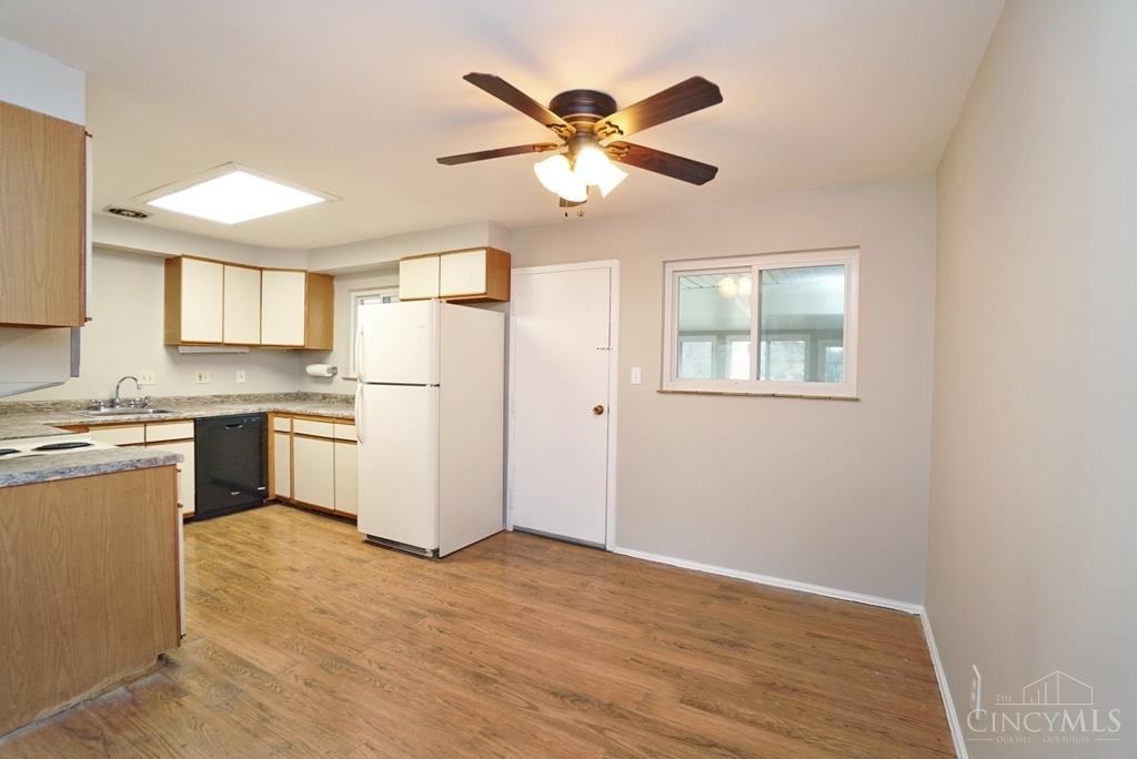 2253 Compton Road Cincinnati, OH 45231 - Photo 7 of 27 Gallery Image 7