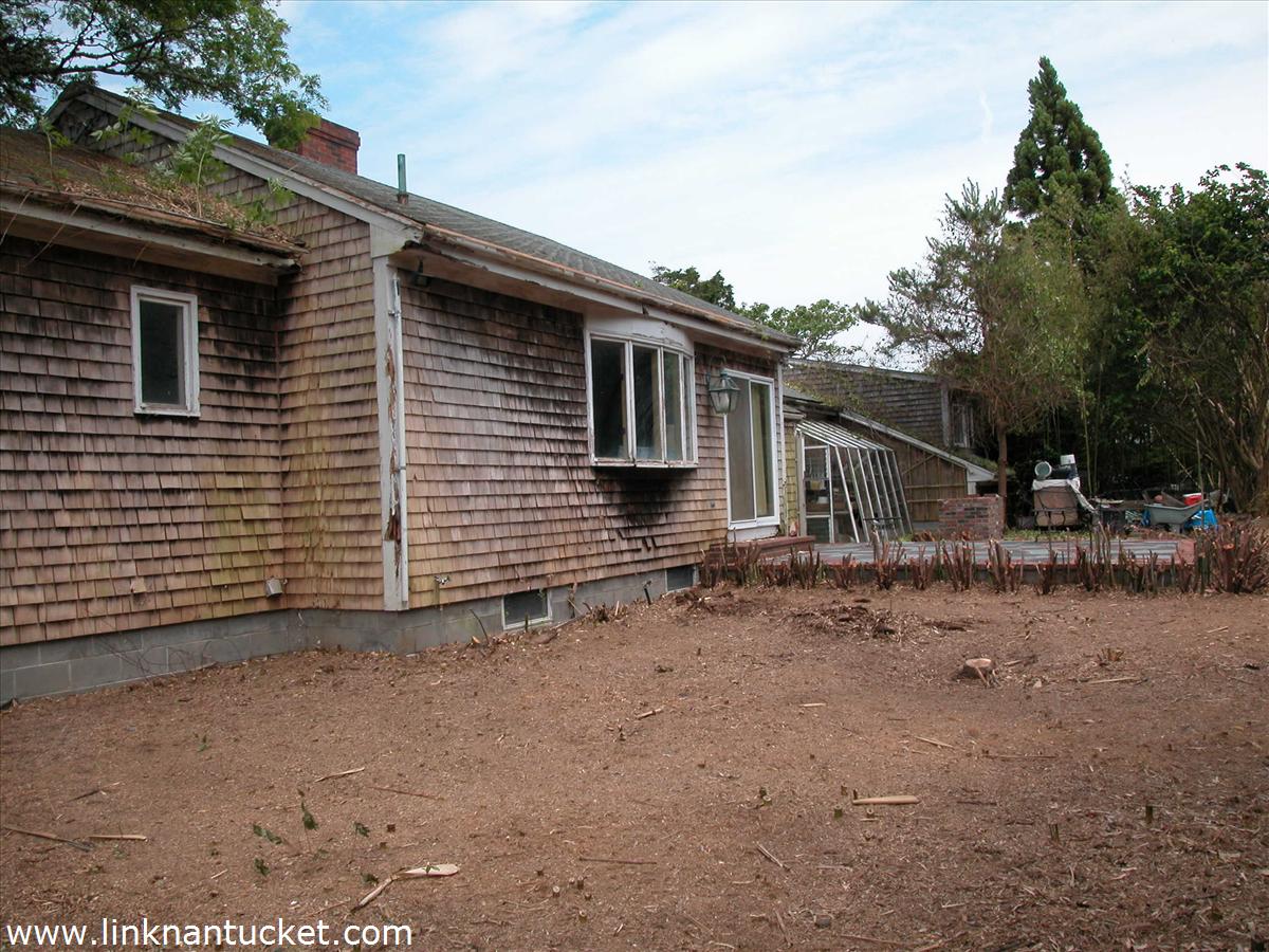 56 Hummock Pond Road Nantucket, MA 02554 - Photo 4 of 18 Gallery Image 4