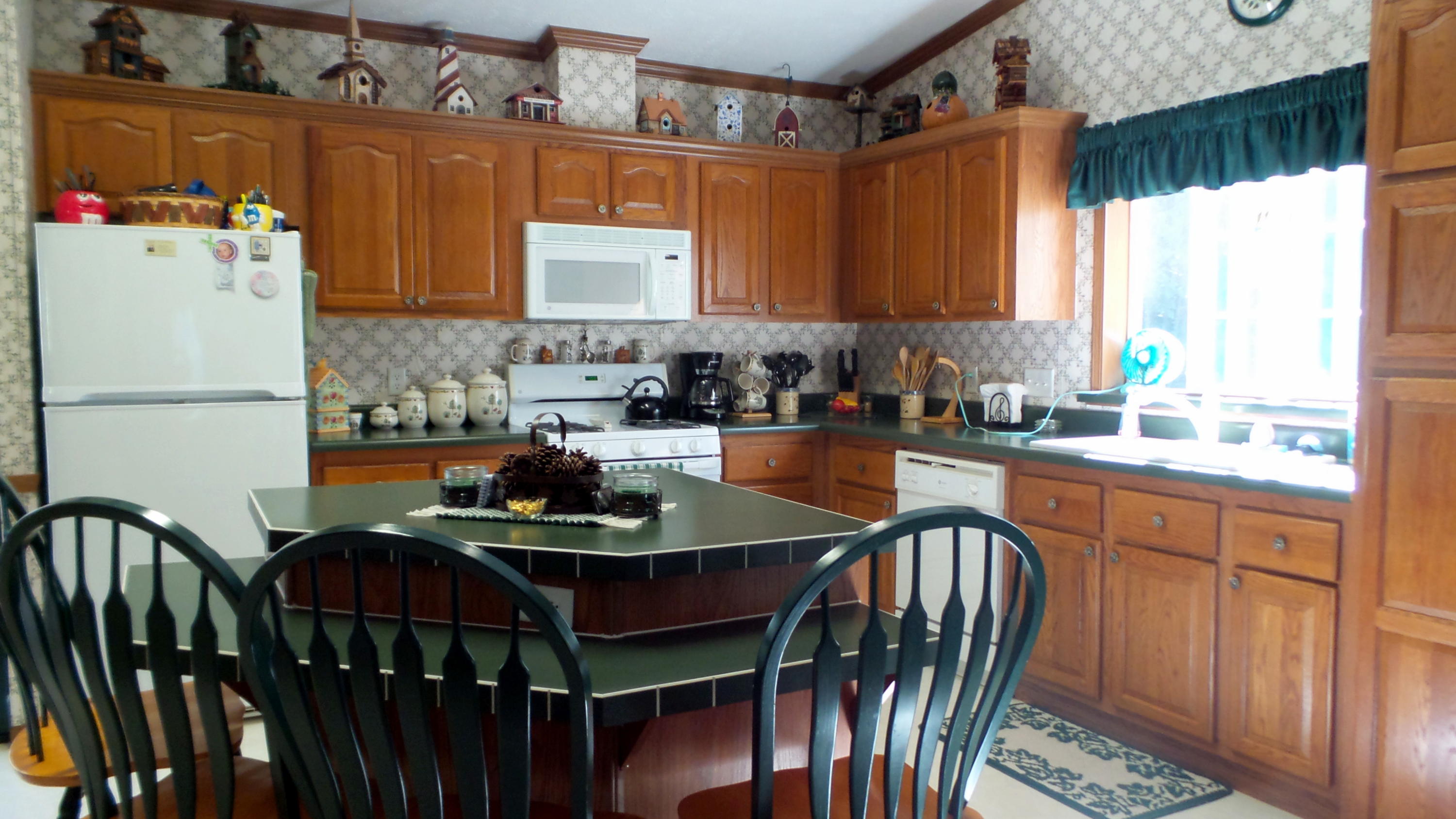 18995 North Old Mackinaw Road Cheboygan, MI 49721 - Photo 5 of 33 Gallery Image 5
