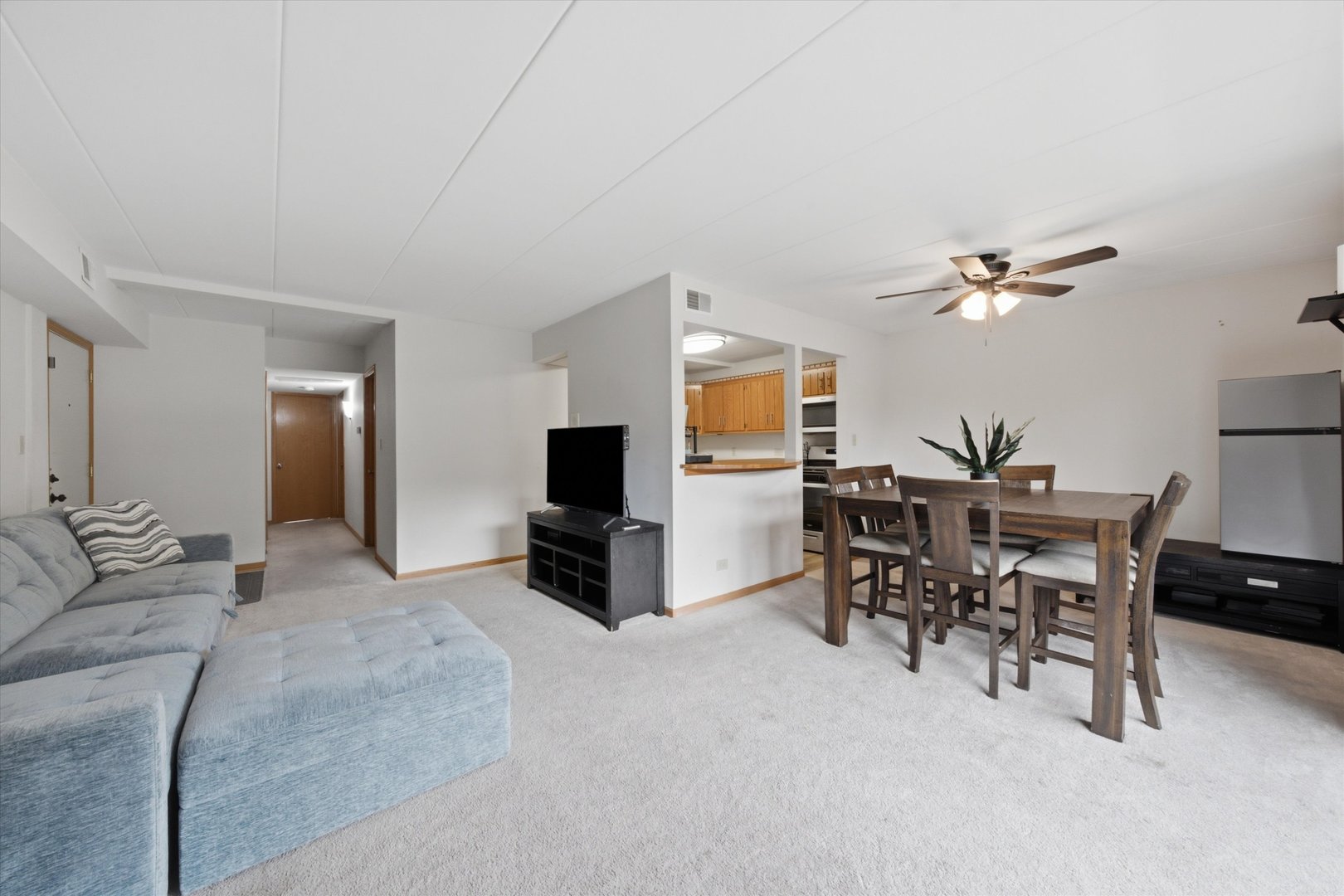 9800 Sayre Avenue, Unit 2B Chicago Ridge, IL 60415 - Photo 6 of 21