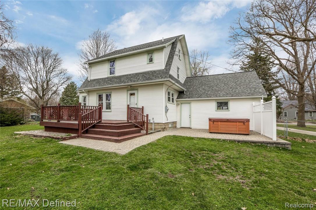 885 Grace Avenue Rochester, MI 48307 - Photo 27 of 28 885 Grace Ave Rochester Hills-large-024-20-885 Grace Ave Rochester-1500x1000-72dpi.jpg