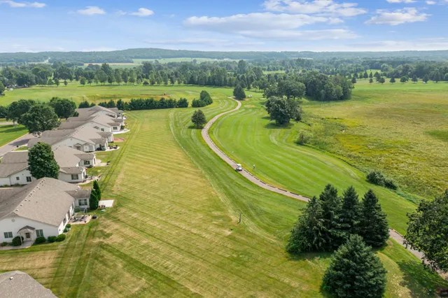 $320,000 | 728 Mulligan Drive, Unit A, Osceola, WI 54020