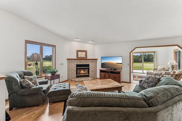 $320,000 | 728 Mulligan Drive, Unit A, Osceola, WI 54020