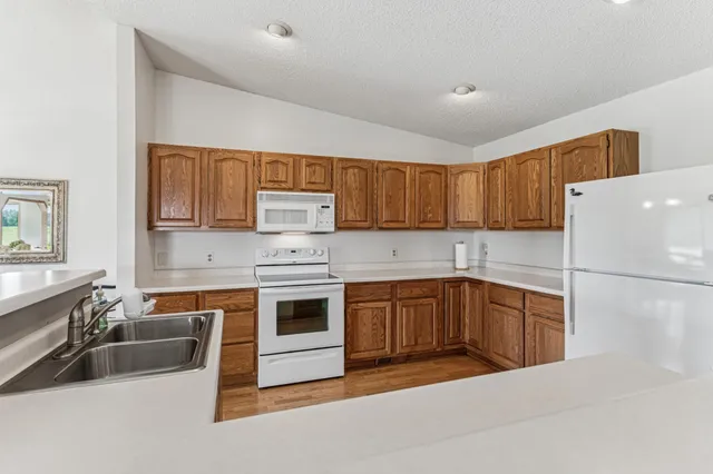 $320,000 | 728 Mulligan Drive, Unit A, Osceola, WI 54020