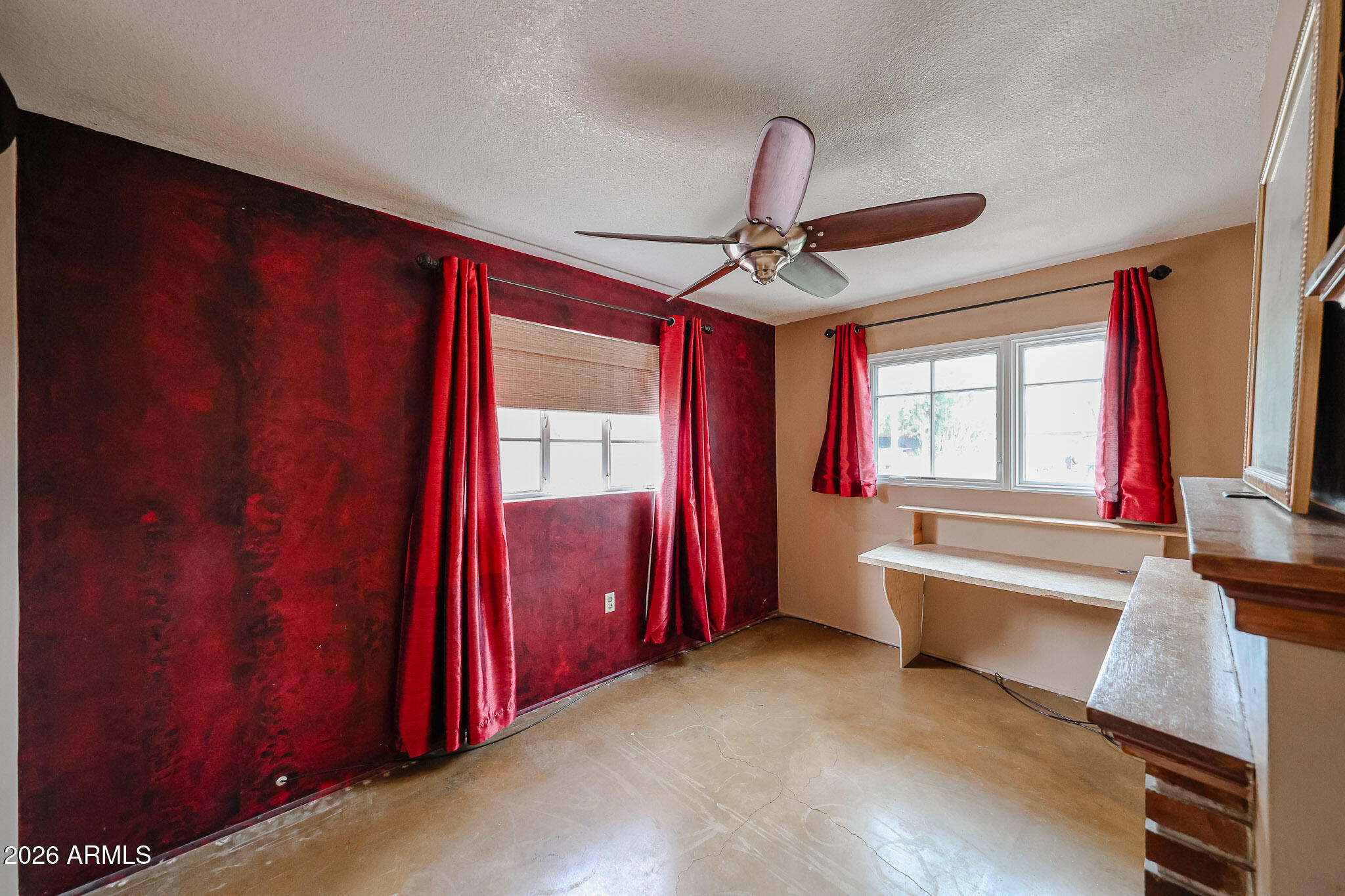 3108 North 21st Place Phoenix, AZ 85016 - Photo 27 of 56 a view of hall with furniture and a window