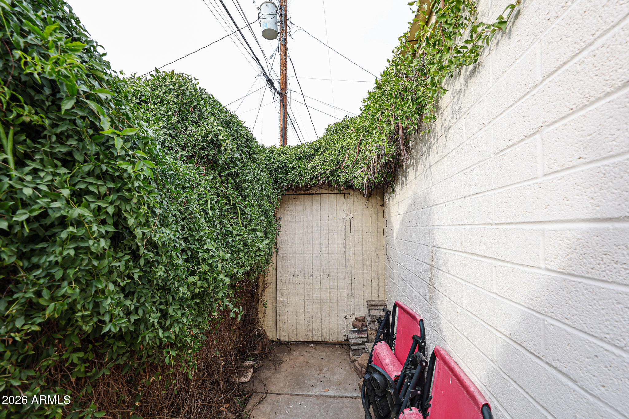3108 North 21st Place Phoenix, AZ 85016 - Photo 42 of 56 a backyard view of a house