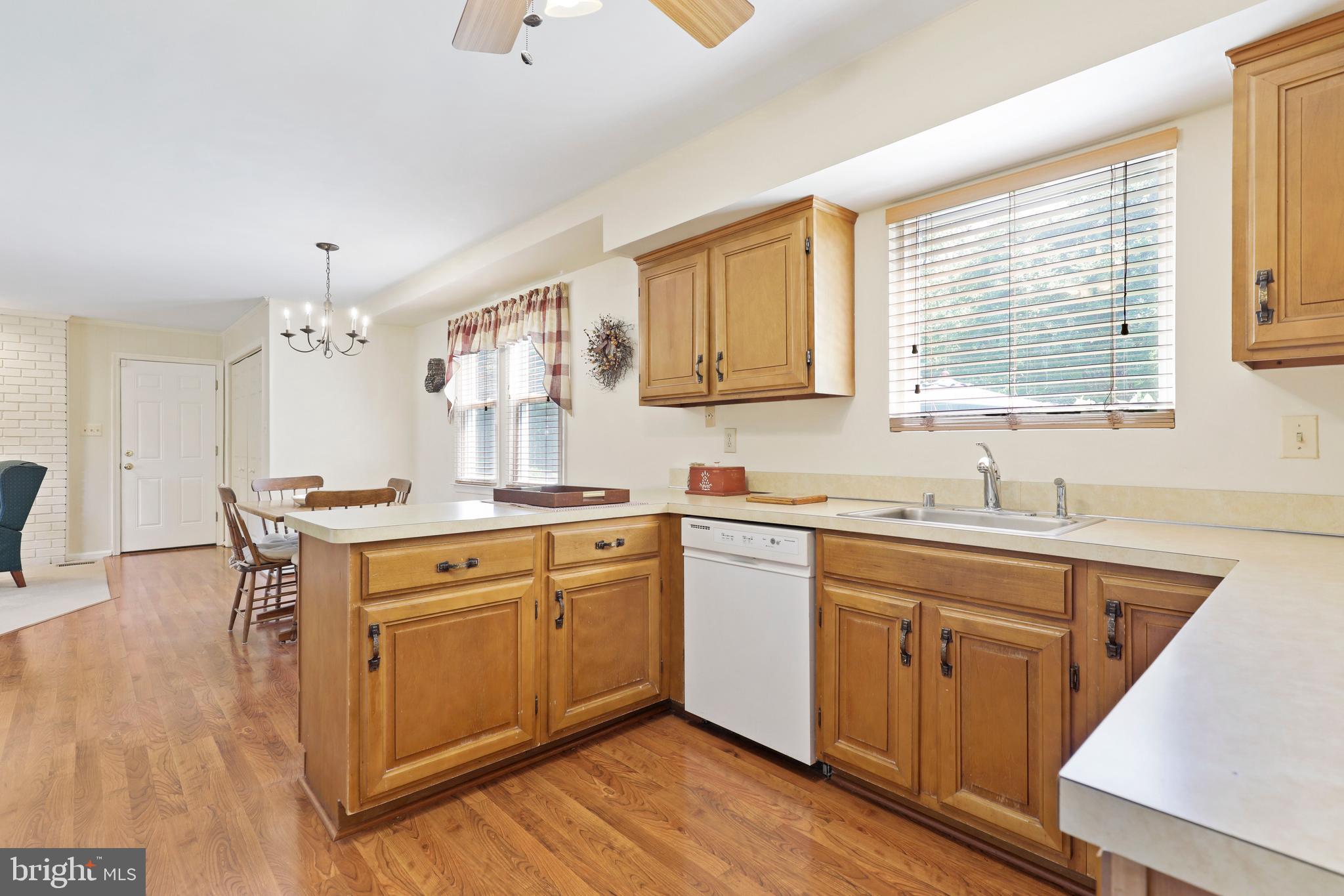 1601 Maydale Drive Silver Spring, MD 20905 - Photo 14 of 65