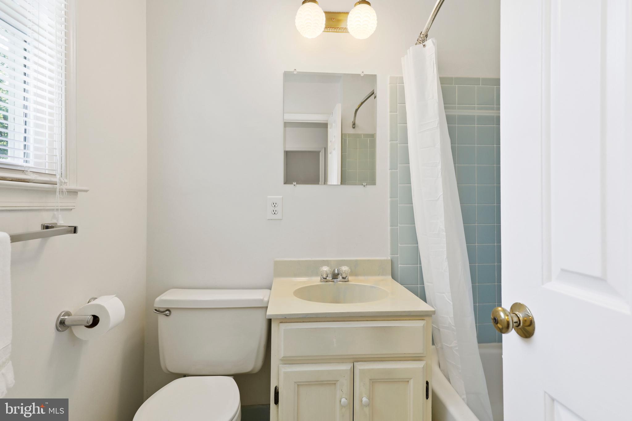 1601 Maydale Drive Silver Spring, MD 20905 - Photo 31 of 65