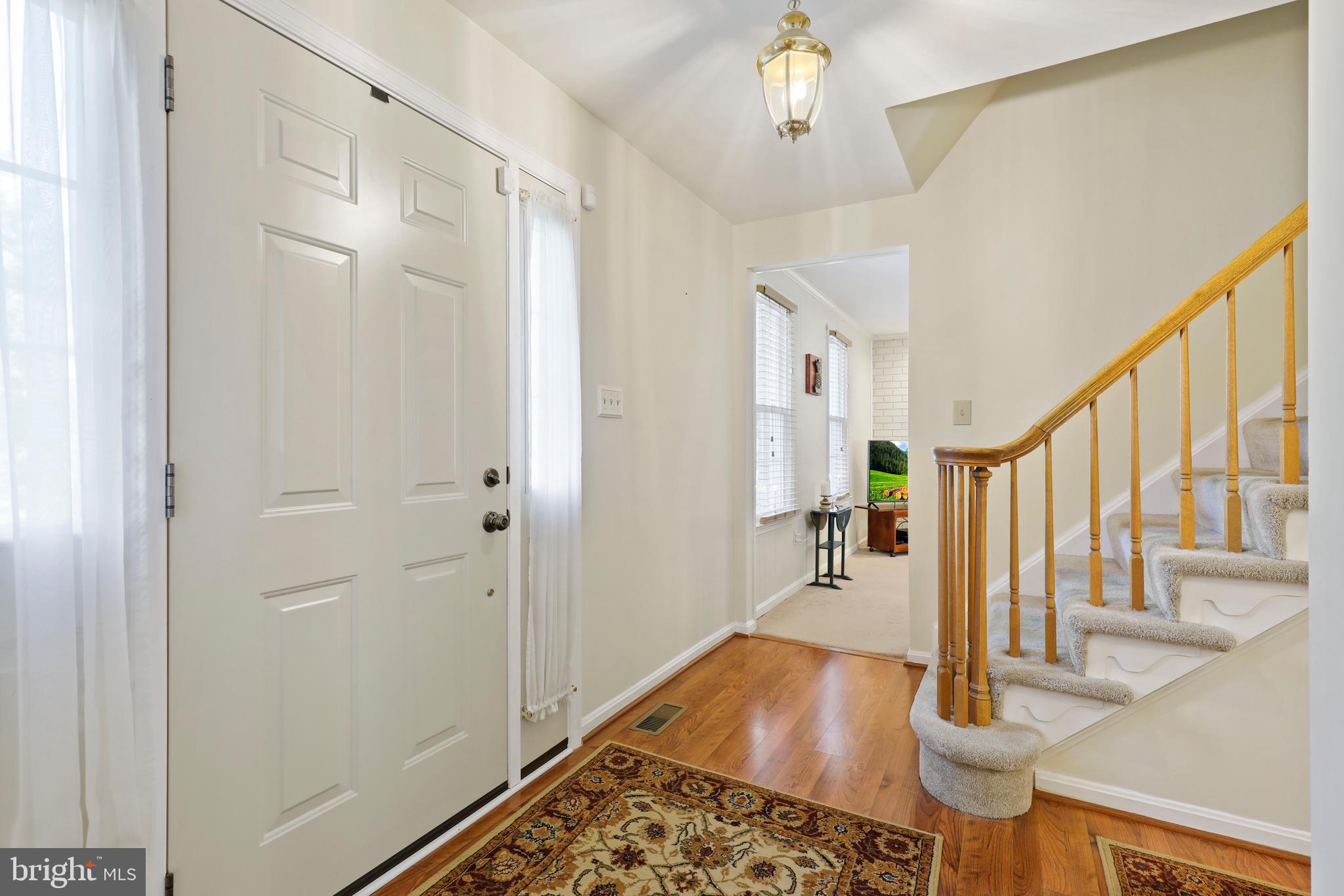 1601 Maydale Drive Silver Spring, MD 20905 - Photo 5 of 65