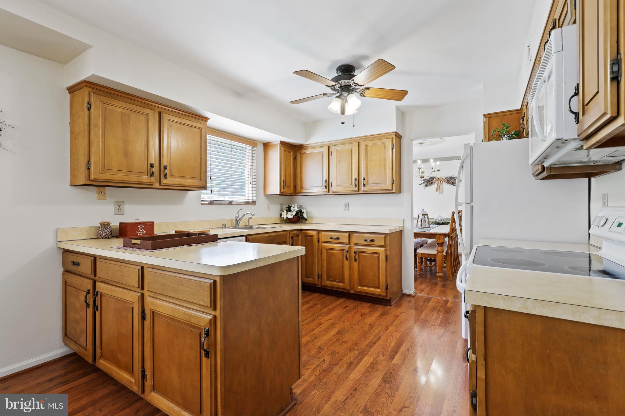 1601 Maydale Drive Silver Spring, MD 20905 - Photo 10 of 65