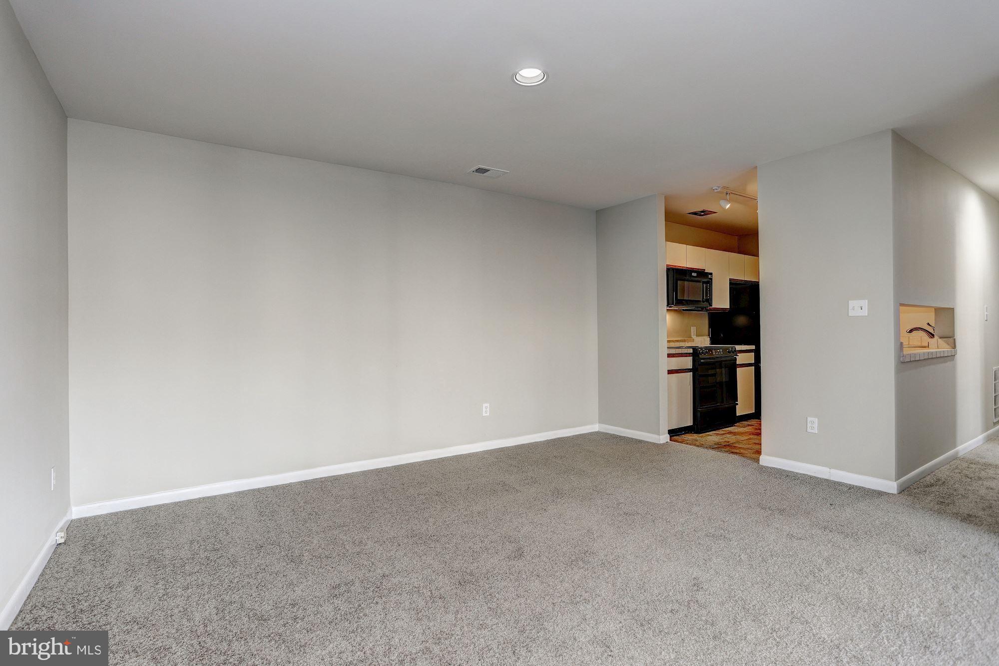 5590 Vantage Point Road, Unit 4 Columbia, MD 21044 - Photo 4 of 19 Dining Room