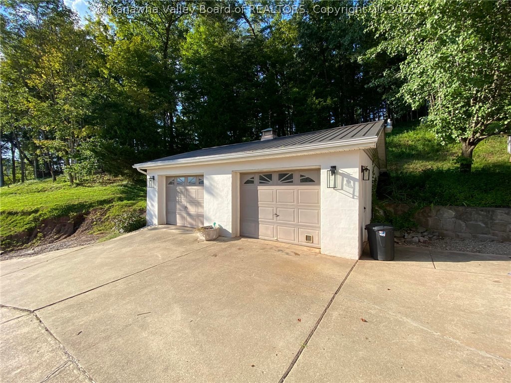 5430 Doc Bailey Road Poca, WV 25159 - Photo 27 of 32 Gallery Image 27