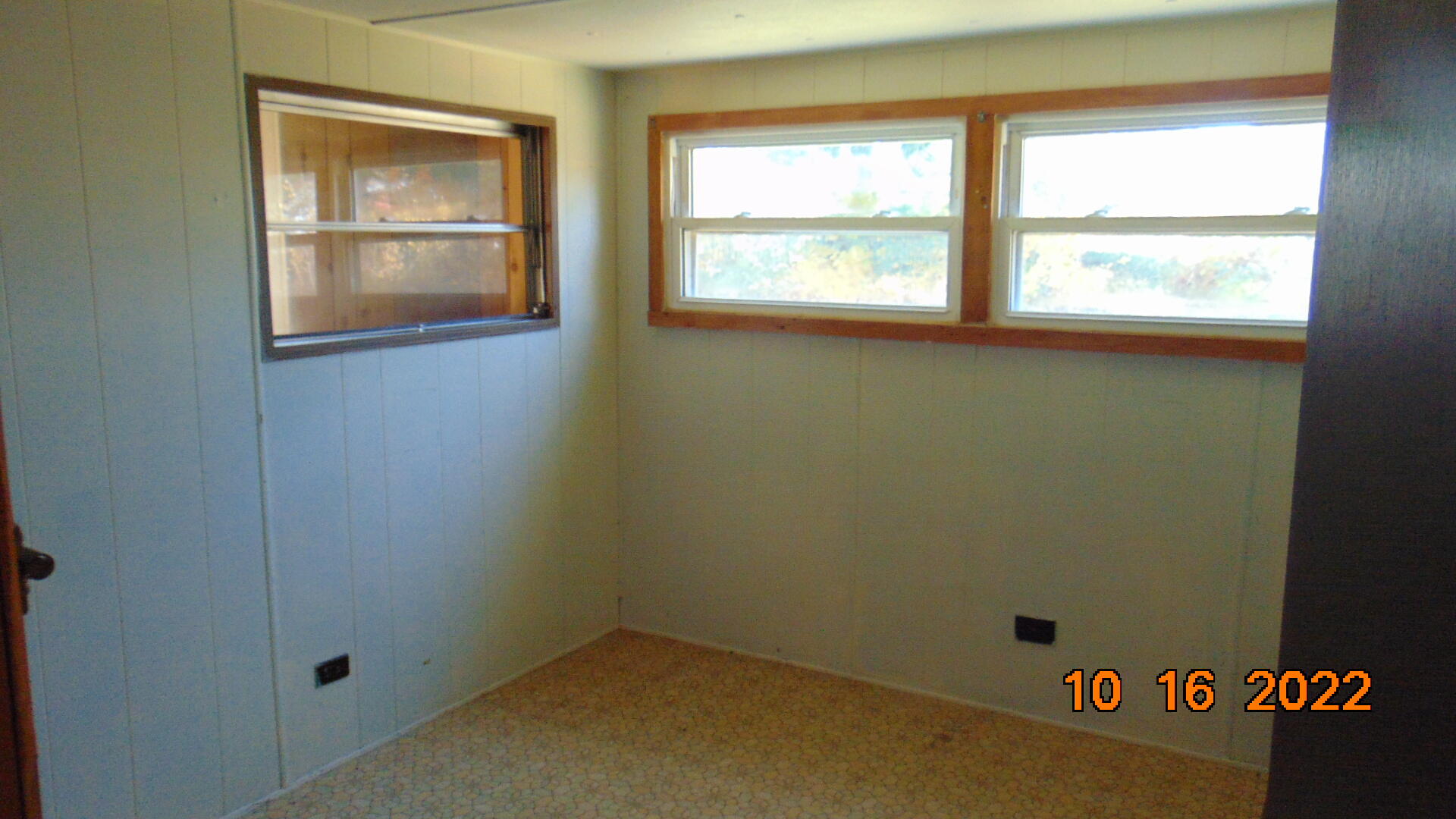 189 South Chester Road Lincoln, ME 04457 - Photo 10 of 15 DSC05057