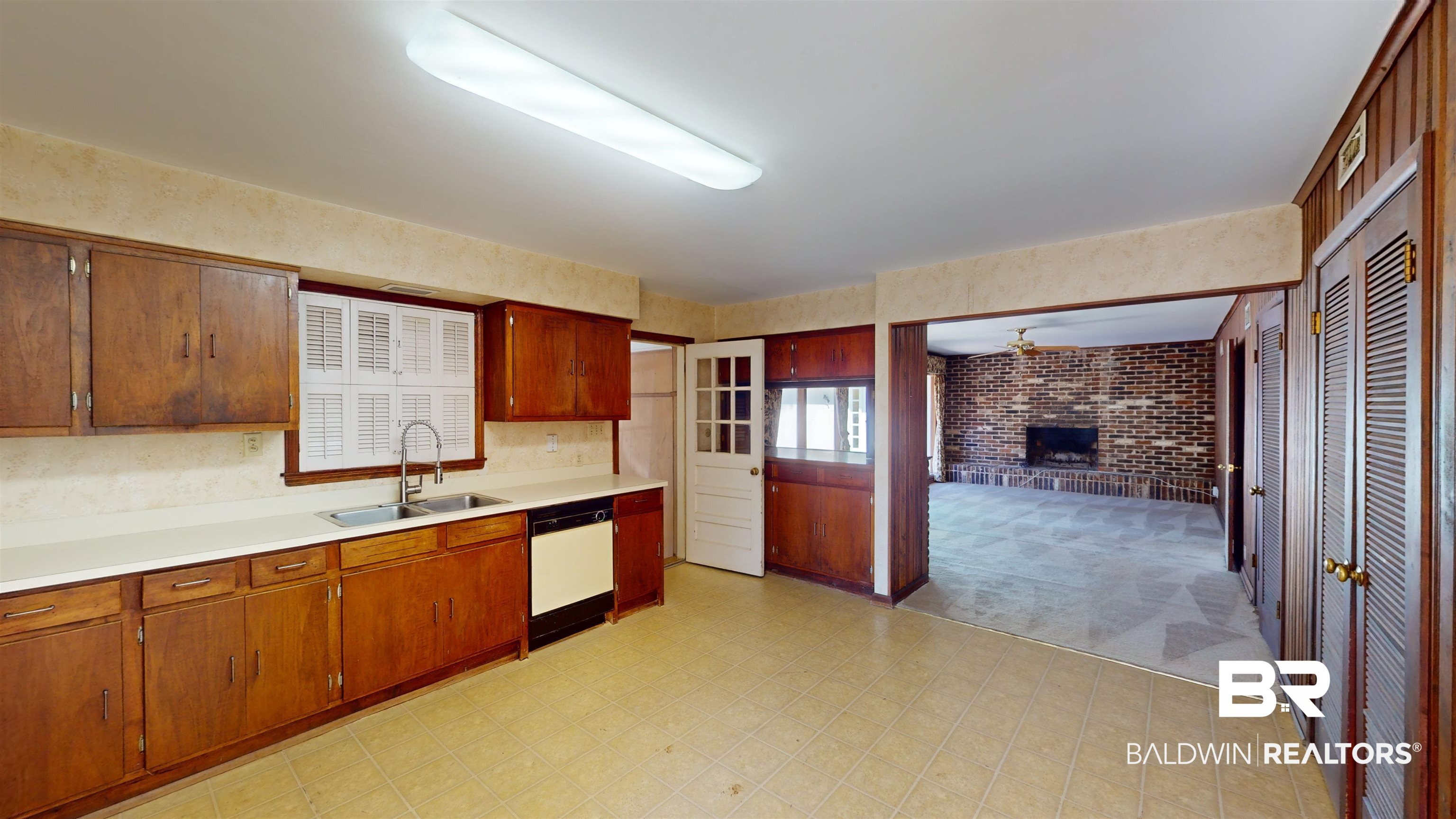 24 Ashley Drive Mobile, AL 36608 - Photo 10 of 37