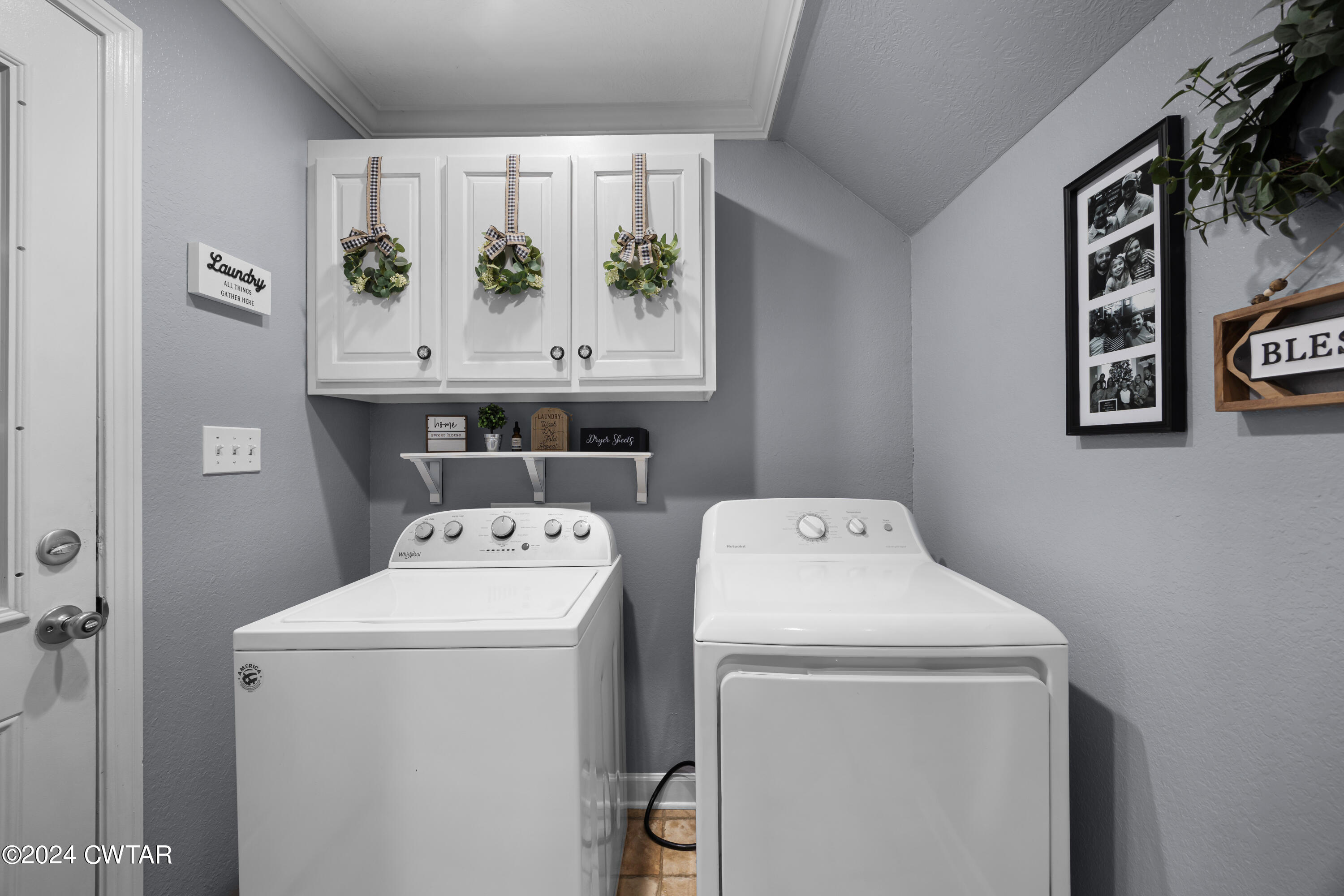 245 Station Road Beech Bluff, TN 38313 - Photo 22 of 23 a utility room with dryer and washer