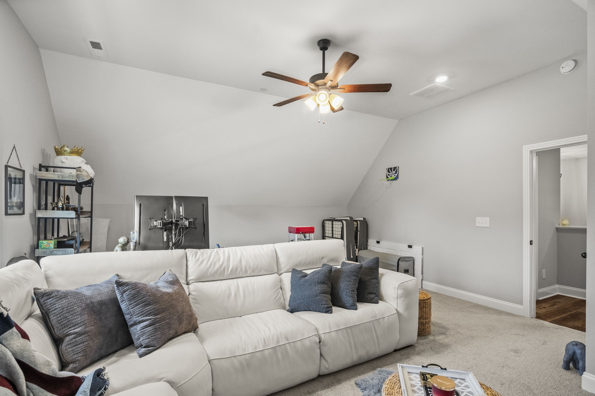 1183 Hicks Edgen Road Pleasant View, TN 37146 - Photo 34 of 49 Gallery Image 34