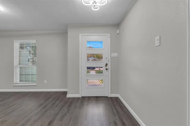 $2,950 | 12904 Rosser Road, Farmers Branch, TX 75244